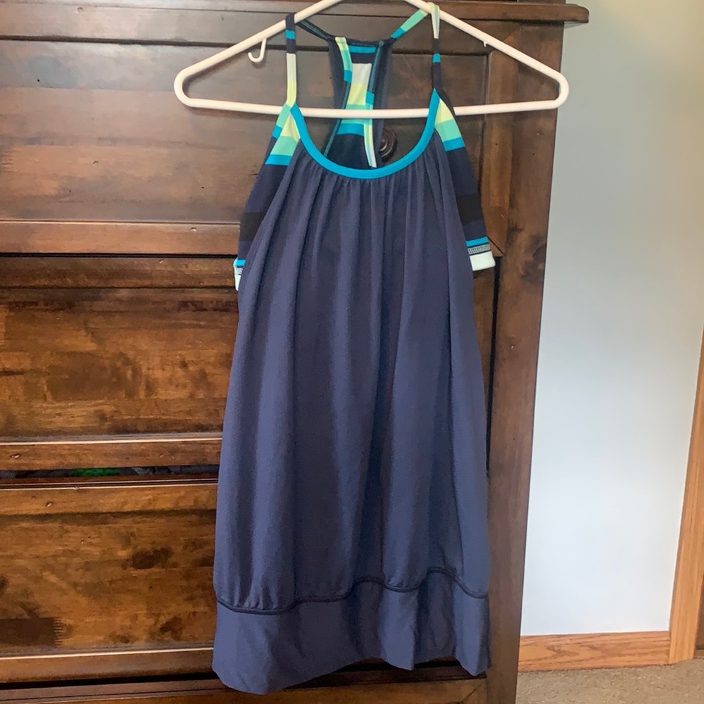 Lululemon Athletica yoga tank